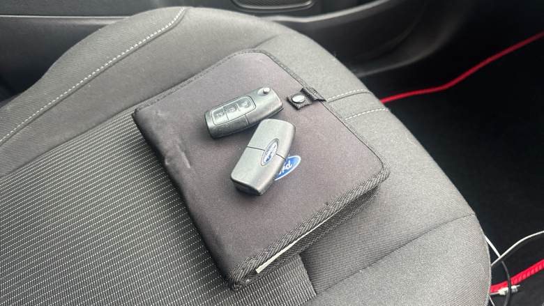 Ford B-MAX 1.0 EcoBoost Zetec Red Edition 5dr Petrol Hatchback